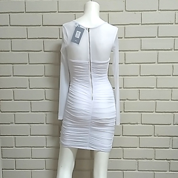 Fashion Nova White Long Sleeve Ruched Party Dress. Size XS - Picture 6 of 13